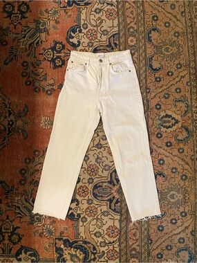 Zara organic cotton cream/white straight leg jeans with button fly